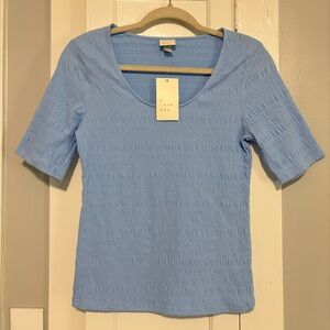 NWT Women’s Blue A New Day Comfy Stretch Short Sleeve Scoop Neck Casual Shirt